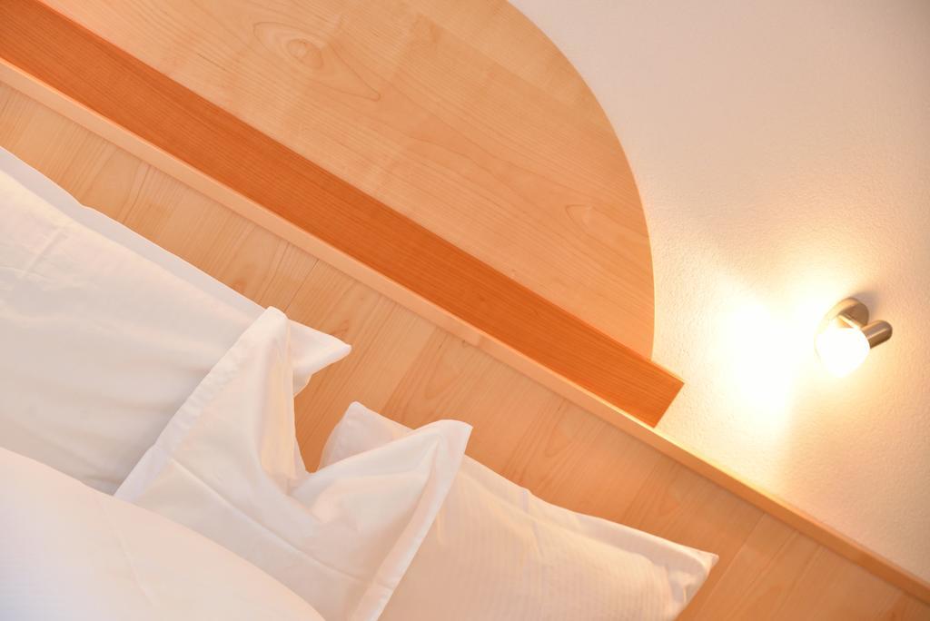 Haus Edring Apartman Tux Szoba fotó